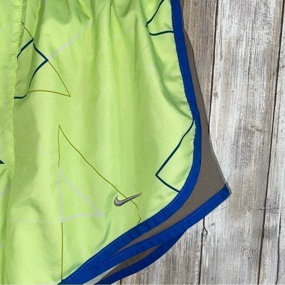 Nike Green Tempo Track Shorts - Picture 2 of 5